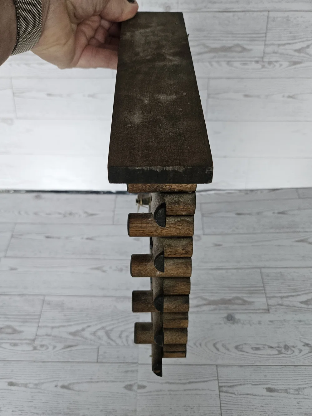 Log Cabin Wall Clock - Rustic Brown Vintage